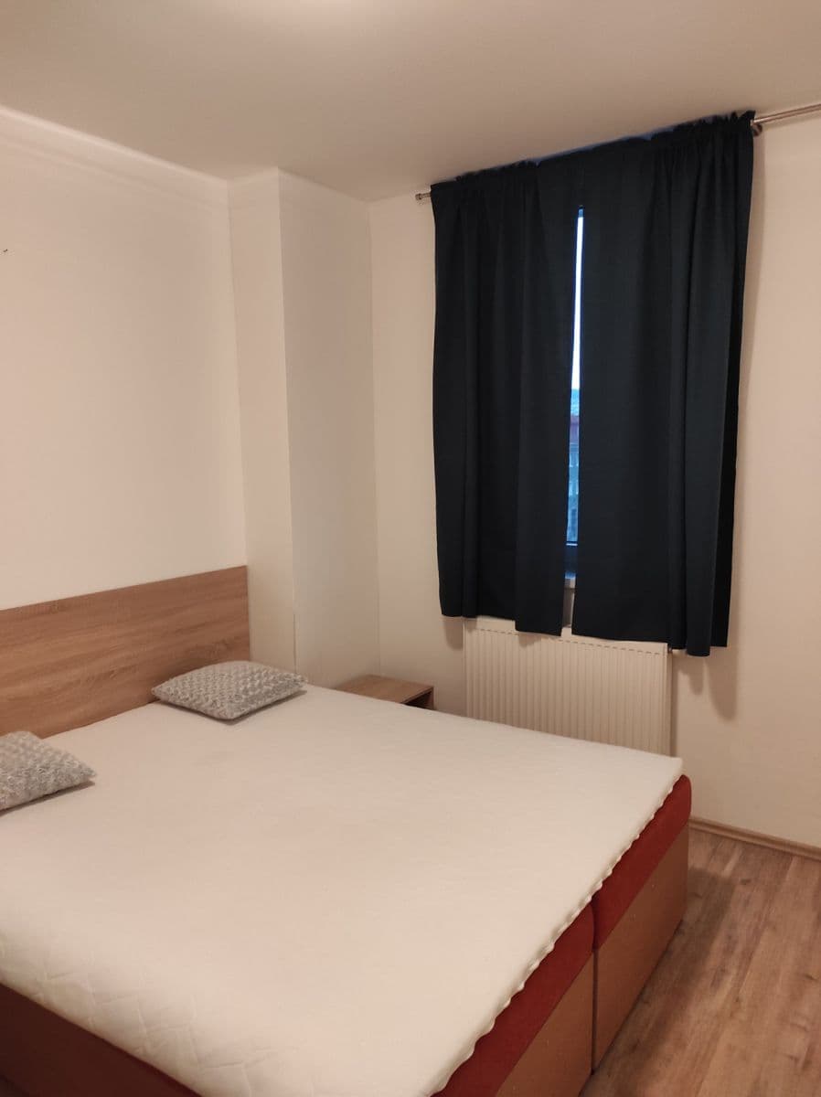 Prenájom bytu 2-izbový 41 m², Prievozská, Ružinov, Bratislavský kraj Prenájom bytu 2-izbový 41 m², Prievozská, Ružinov, Bratislavský kraj