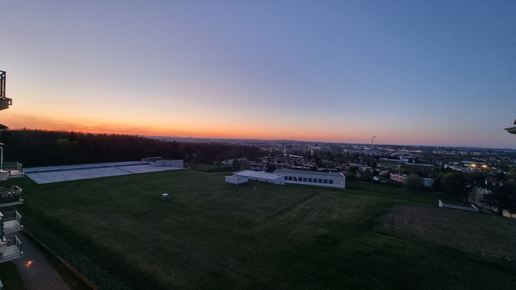 Prenájom bytu 2-izbový 72 m², Padovská, Praha, Praha Prenájom bytu 2-izbový 72 m², Padovská, Praha, Praha