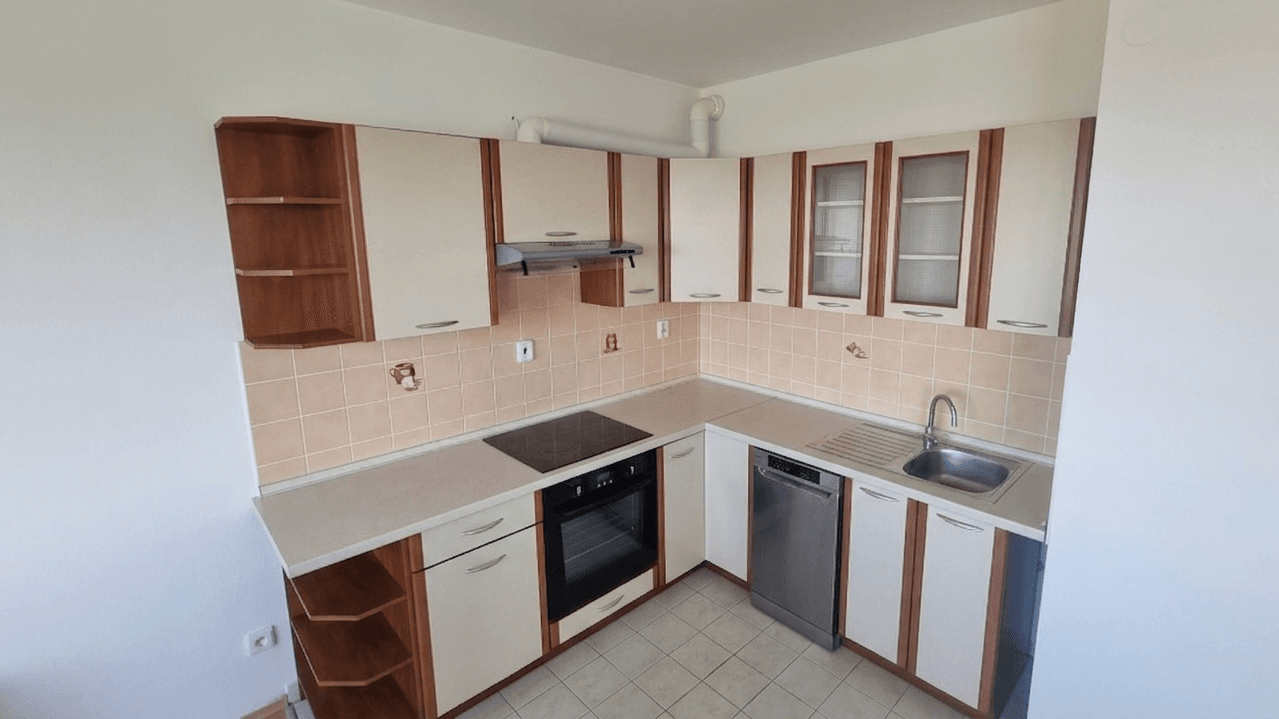 Prenájom bytu 2-izbový 72 m², Padovská, Praha, Praha Prenájom bytu 2-izbový 72 m², Padovská, Praha, Praha