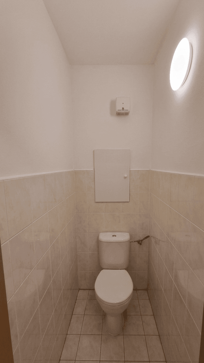 Prenájom bytu 2-izbový 72 m², Padovská, Praha, Praha Prenájom bytu 2-izbový 72 m², Padovská, Praha, Praha