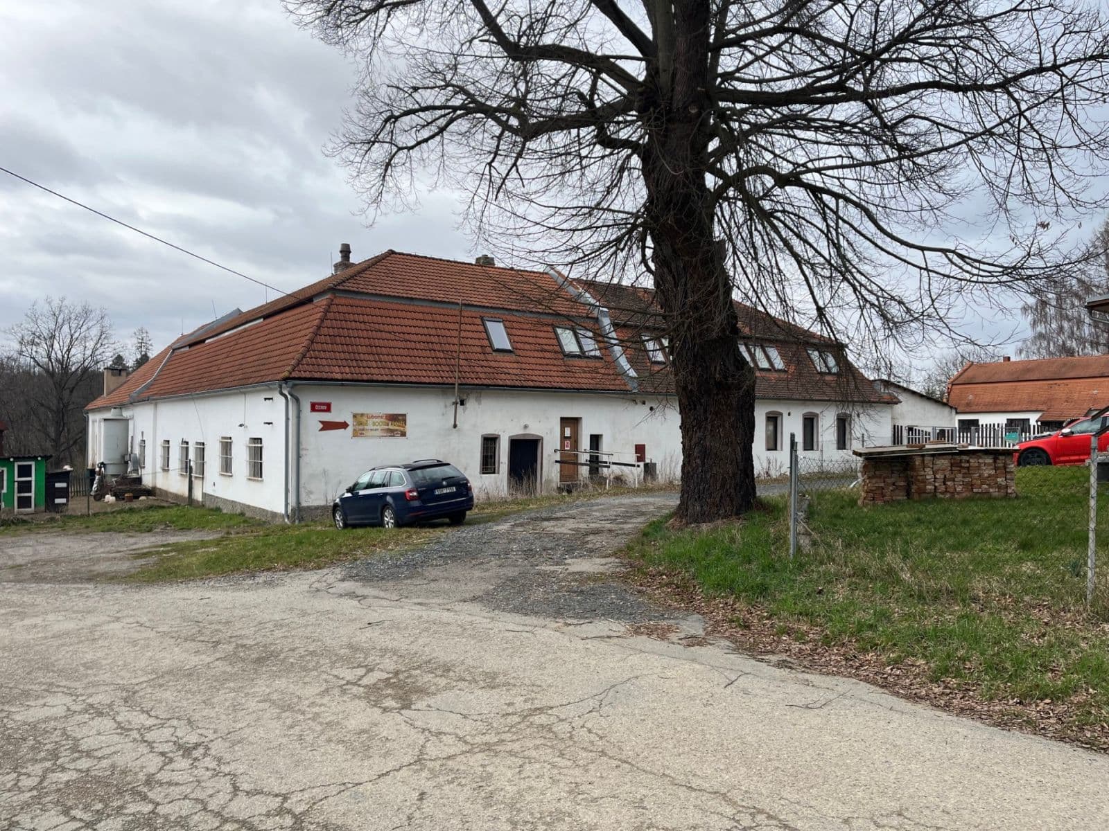 Predaj nebytového priestoru 6.257 m², Čechov, Vlašim, Středočeský kraj Predaj nebytového priestoru 6.257 m², Čechov, Vlašim, Středočeský kraj