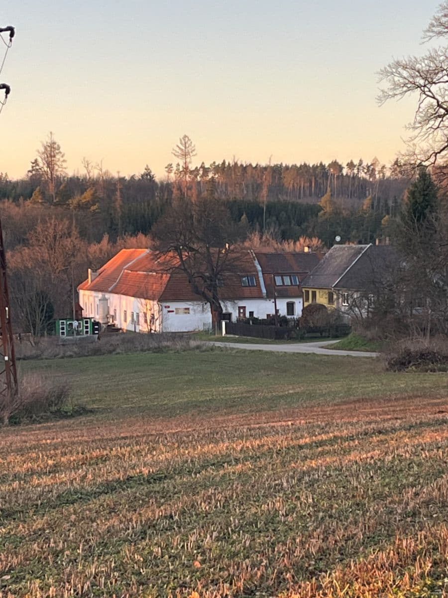 Predaj nebytového priestoru 6.257 m², Čechov, Vlašim, Středočeský kraj Predaj nebytového priestoru 6.257 m², Čechov, Vlašim, Středočeský kraj