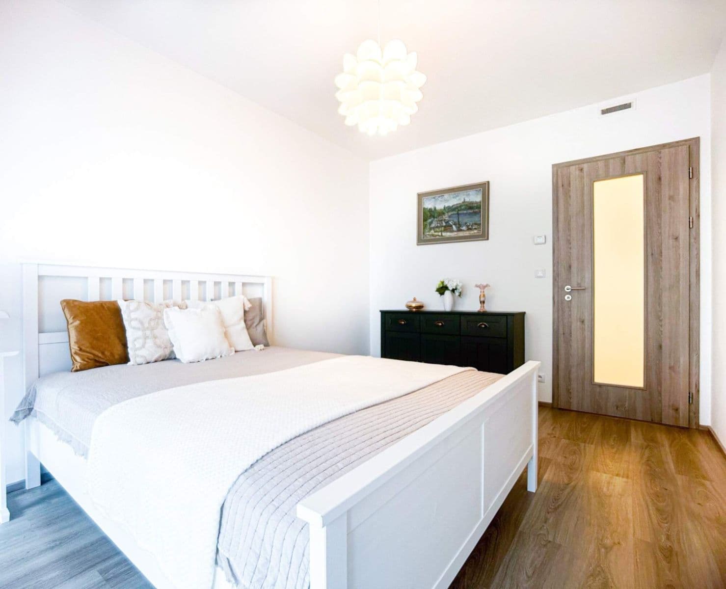 Prenájom bytu 2-izbový 56 m², Kramperova, Praha, Praha Prenájom bytu 2-izbový 56 m², Kramperova, Praha, Praha