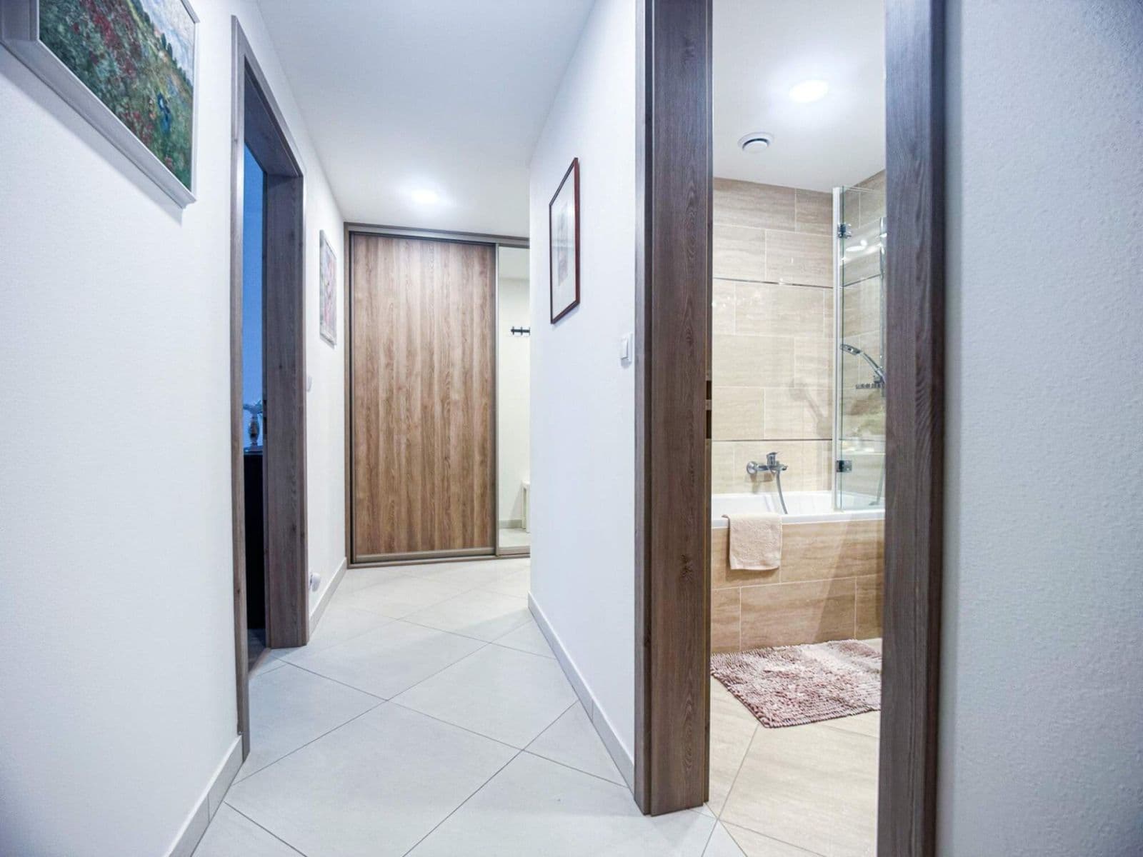 Prenájom bytu 2-izbový 56 m², Kramperova, Praha, Praha Prenájom bytu 2-izbový 56 m², Kramperova, Praha, Praha