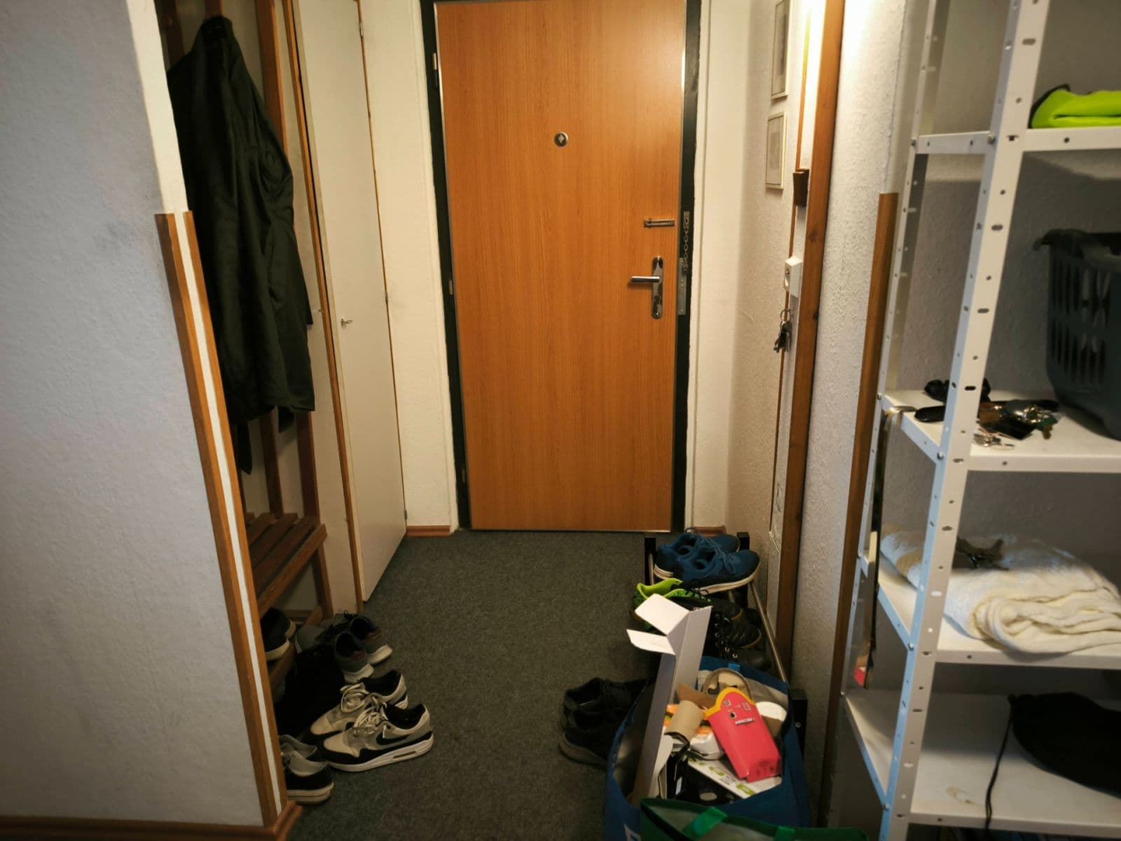 Prenájom bytu 4-izbový 100 m², Navigátorů, Praha, Praha Prenájom bytu 4-izbový 100 m², Navigátorů, Praha, Praha