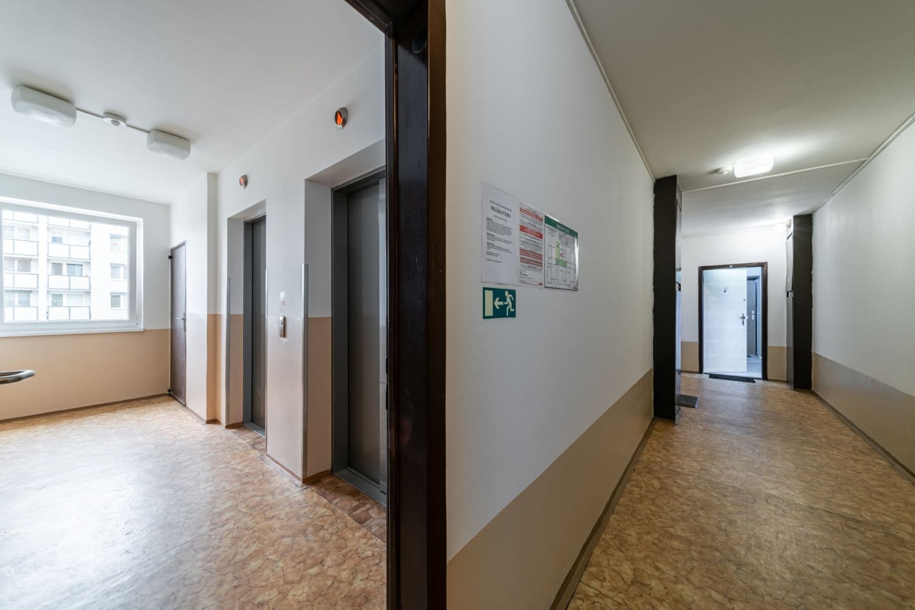 Predaj bytu 5-izbový 123 m², U Botiče, Praha, Praha Predaj bytu 5-izbový 123 m², U Botiče, Praha, Praha