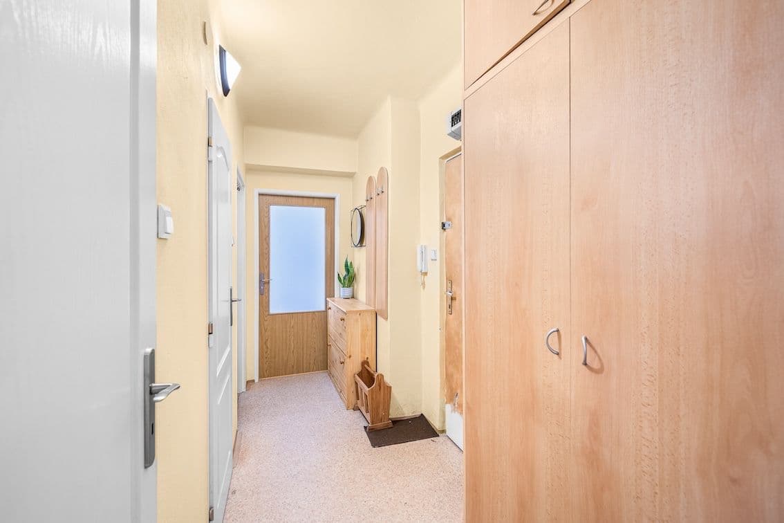 Prenájom bytu 2-izbový 52 m², Bezručova, Benešov, Středočeský kraj Prenájom bytu 2-izbový 52 m², Bezručova, Benešov, Středočeský kraj