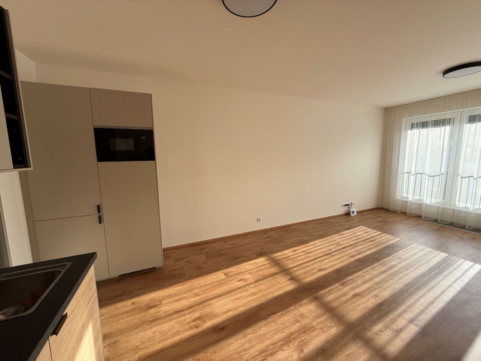 Prenájom bytu 1-izbový 37 m², Poděbradská, Praha, Praha Prenájom bytu 1-izbový 37 m², Poděbradská, Praha, Praha