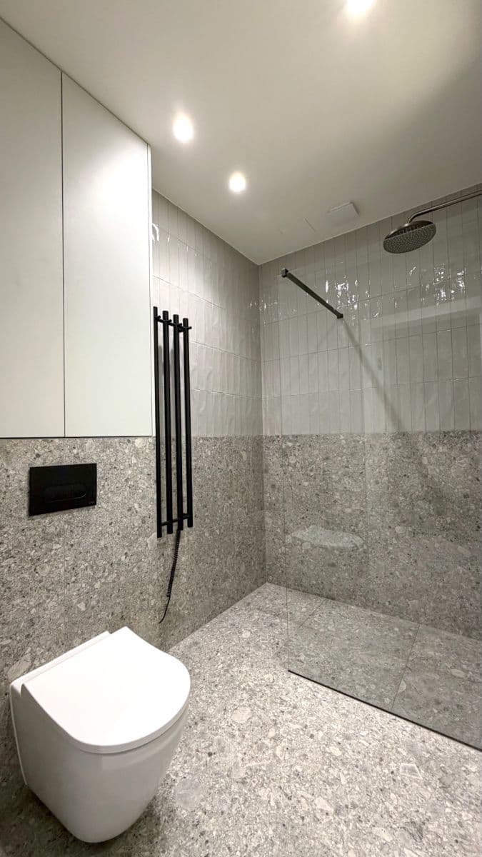 Prenájom bytu 2-izbový 41 m², Karlínské náměstí, Praha, Praha Prenájom bytu 2-izbový 41 m², Karlínské náměstí, Praha, Praha