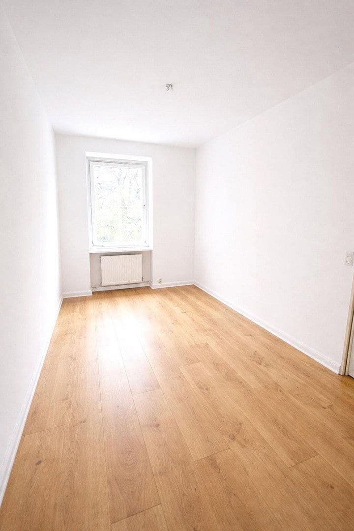 Predaj bytu 2-izbový 57 m², Berlin, Berlín Predaj bytu 2-izbový 57 m², Berlin, Berlín
