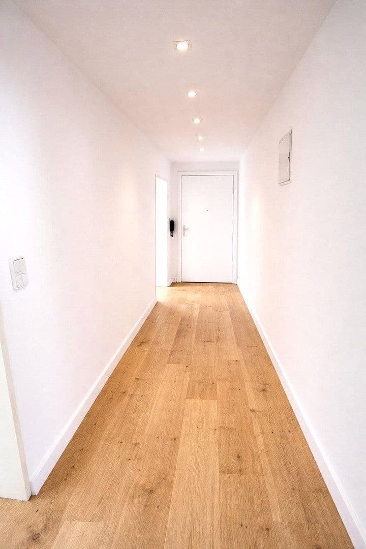 Predaj bytu 2-izbový 57 m², Berlin, Berlín Predaj bytu 2-izbový 57 m², Berlin, Berlín