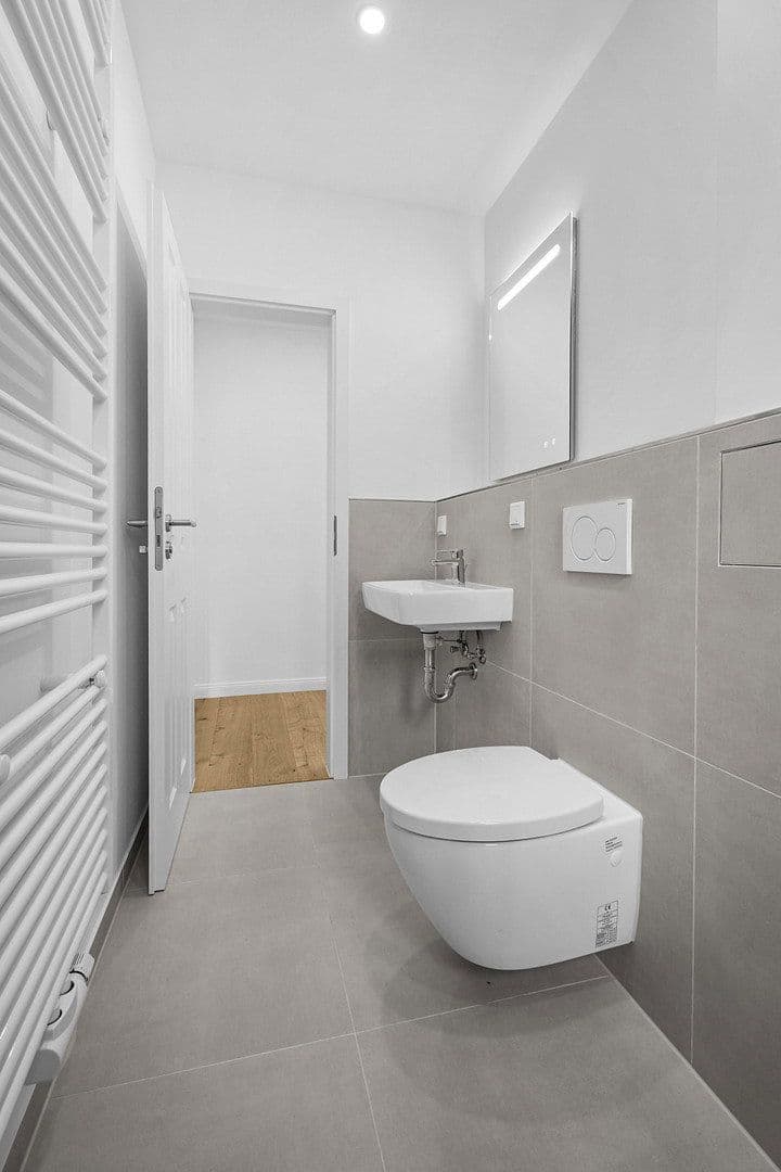 Prenájom bytu 3-izbový 64 m², Bremen, Brémy Prenájom bytu 3-izbový 64 m², Bremen, Brémy