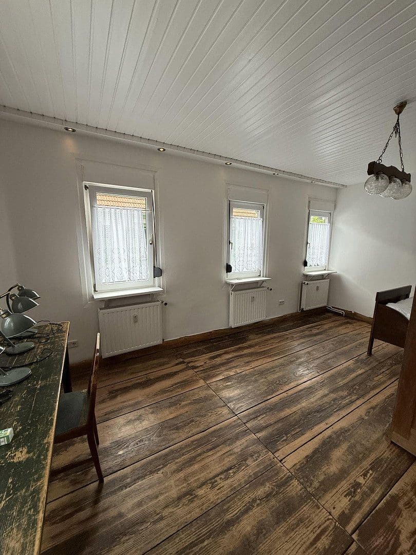 Prenájom bytu 20 m², Worms-Pfeddersheim, Porýnie-Falcko Prenájom bytu 20 m², Worms-Pfeddersheim, Porýnie-Falcko