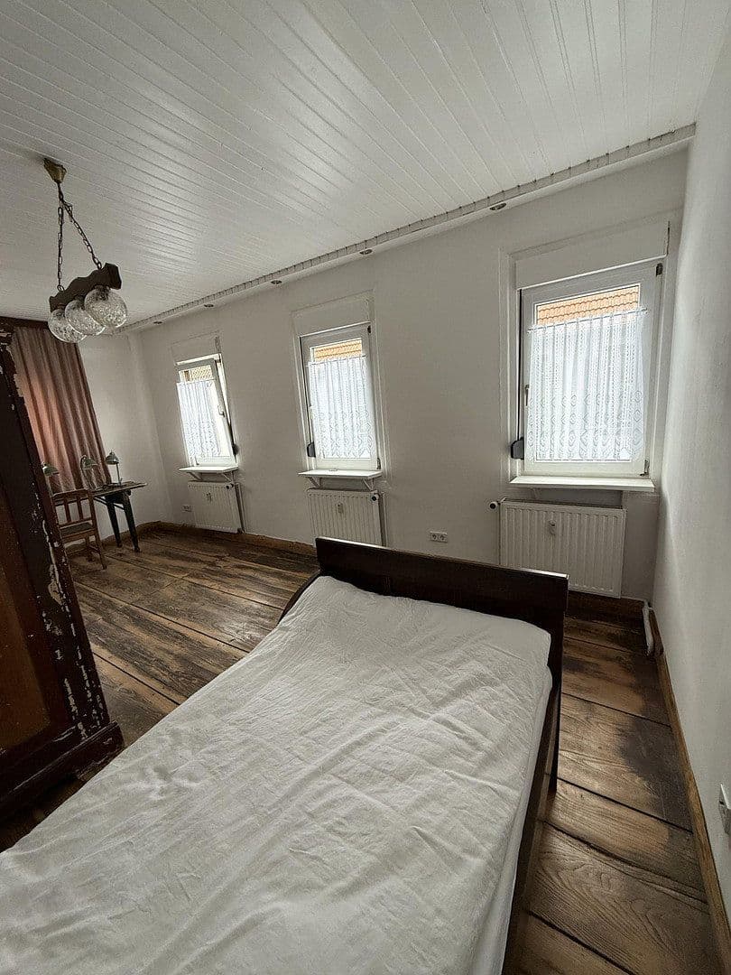 Prenájom bytu 20 m², Worms-Pfeddersheim, Porýnie-Falcko Prenájom bytu 20 m², Worms-Pfeddersheim, Porýnie-Falcko