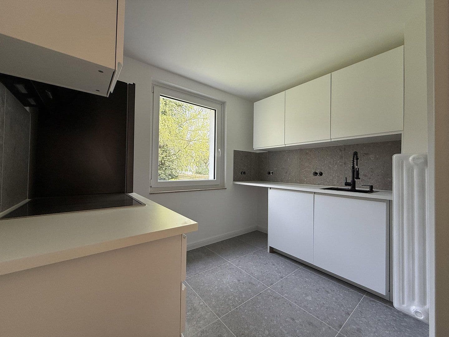 Prenájom bytu 3-izbový 55 m², Senator-Fritze-Straße 17, Bremen, Brémy Prenájom bytu 3-izbový 55 m², Senator-Fritze-Straße 17, Bremen, Brémy