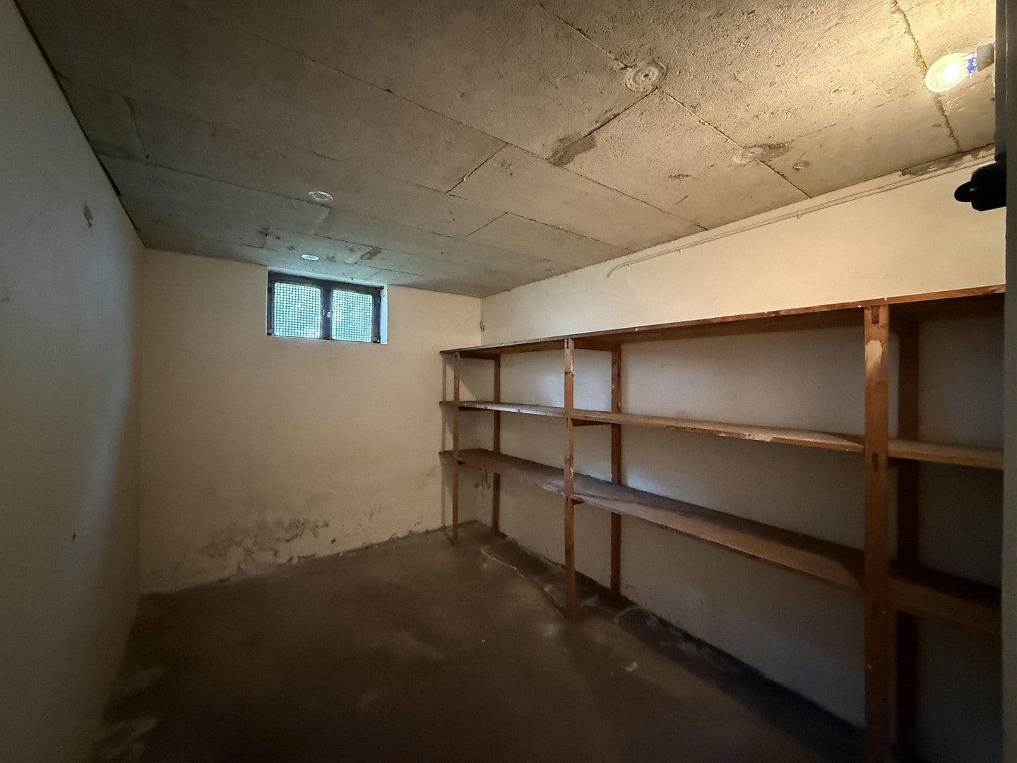 Prenájom bytu 3-izbový 55 m², Senator-Fritze-Straße 17, Bremen, Brémy Prenájom bytu 3-izbový 55 m², Senator-Fritze-Straße 17, Bremen, Brémy