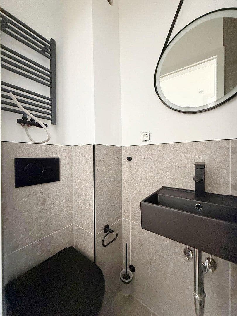 Prenájom bytu 2-izbový 38 m², Mittelstr. 7, Bremen, Brémy Prenájom bytu 2-izbový 38 m², Mittelstr. 7, Bremen, Brémy