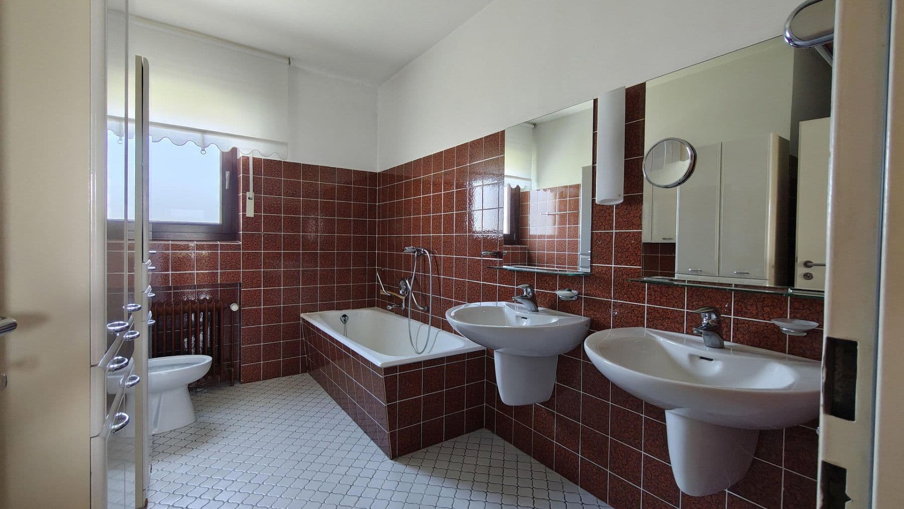 Predaj domu 167 m², pozemek 636 m², Weinberg 12, Paderborn, Severné Porýnie - Westfálsko Predaj domu 167 m², pozemek 636 m², Weinberg 12, Paderborn, Severné Porýnie - Westfálsko