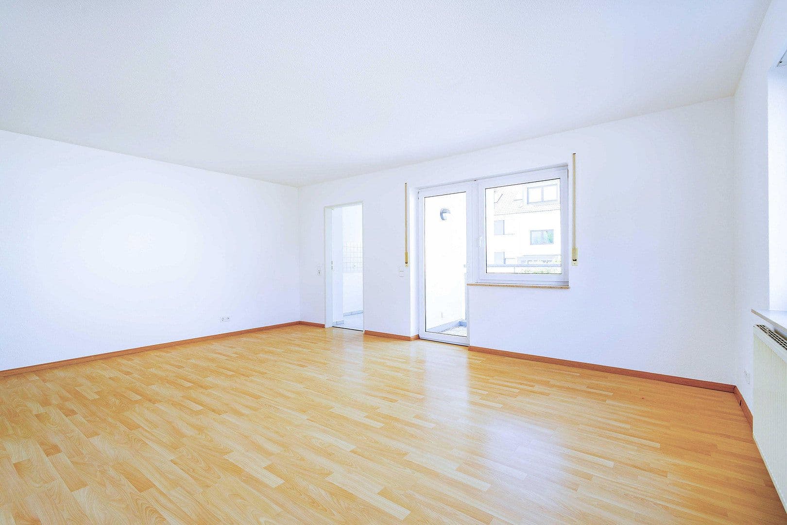 Predaj bytu 2-izbový 56 m², March, Bádensko-Wurttembersko Predaj bytu 2-izbový 56 m², March, Bádensko-Wurttembersko