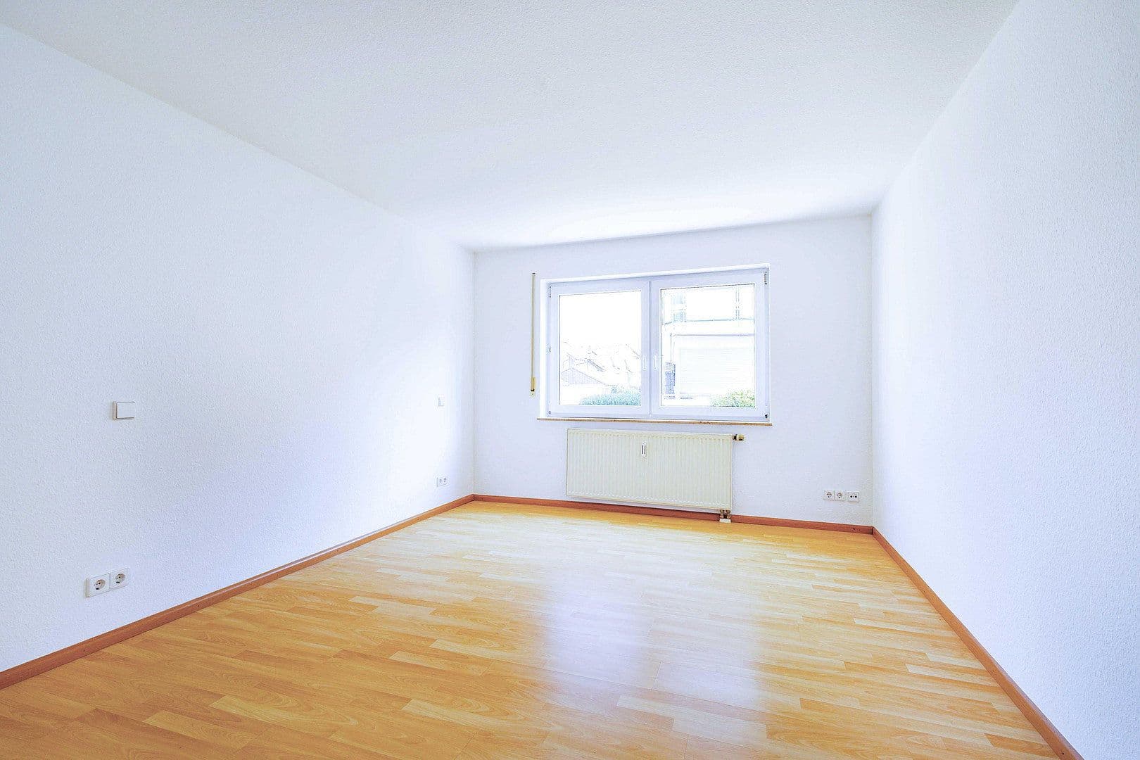 Predaj bytu 2-izbový 56 m², March, Bádensko-Wurttembersko Predaj bytu 2-izbový 56 m², March, Bádensko-Wurttembersko