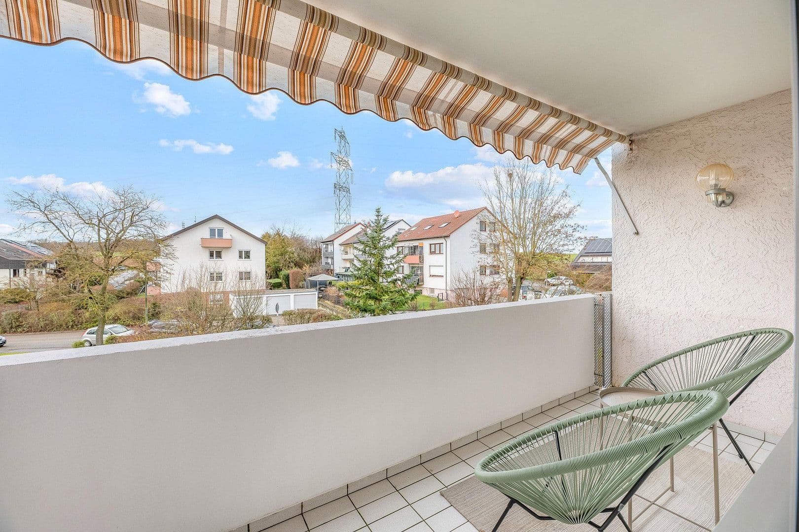 Predaj bytu 3-izbový 84 m², Leonberg, Bádensko-Wurttembersko Predaj bytu 3-izbový 84 m², Leonberg, Bádensko-Wurttembersko