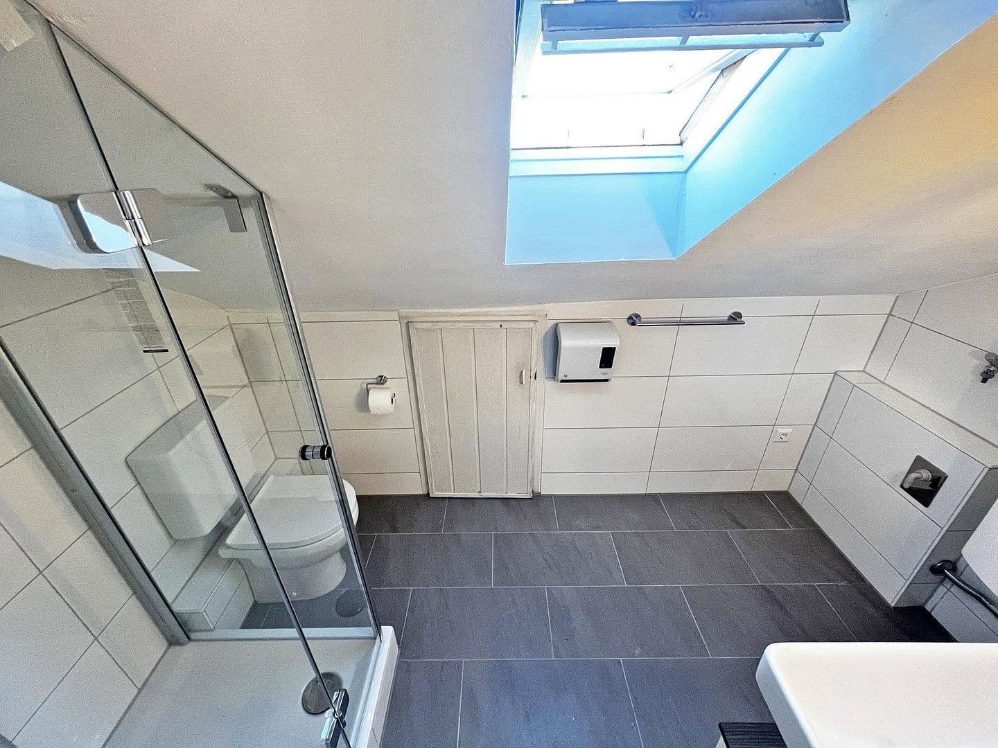 Prenájom bytu 1-izbový 39 m², Ostfildern, Bádensko-Wurttembersko Prenájom bytu 1-izbový 39 m², Ostfildern, Bádensko-Wurttembersko