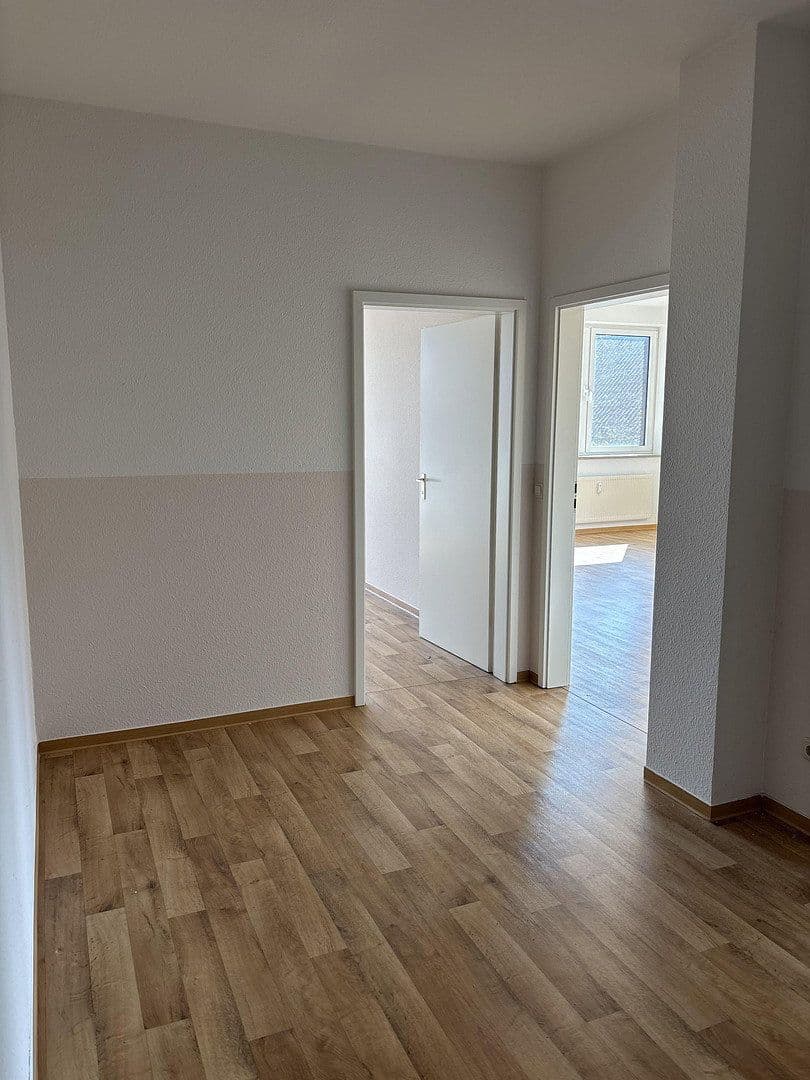 Prenájom bytu 2-izbový 76 m², Klenower Straße 57, Ludwigslust, Meklenbursko-Predpomoransko Prenájom bytu 2-izbový 76 m², Klenower Straße 57, Ludwigslust, Meklenbursko-Predpomoransko
