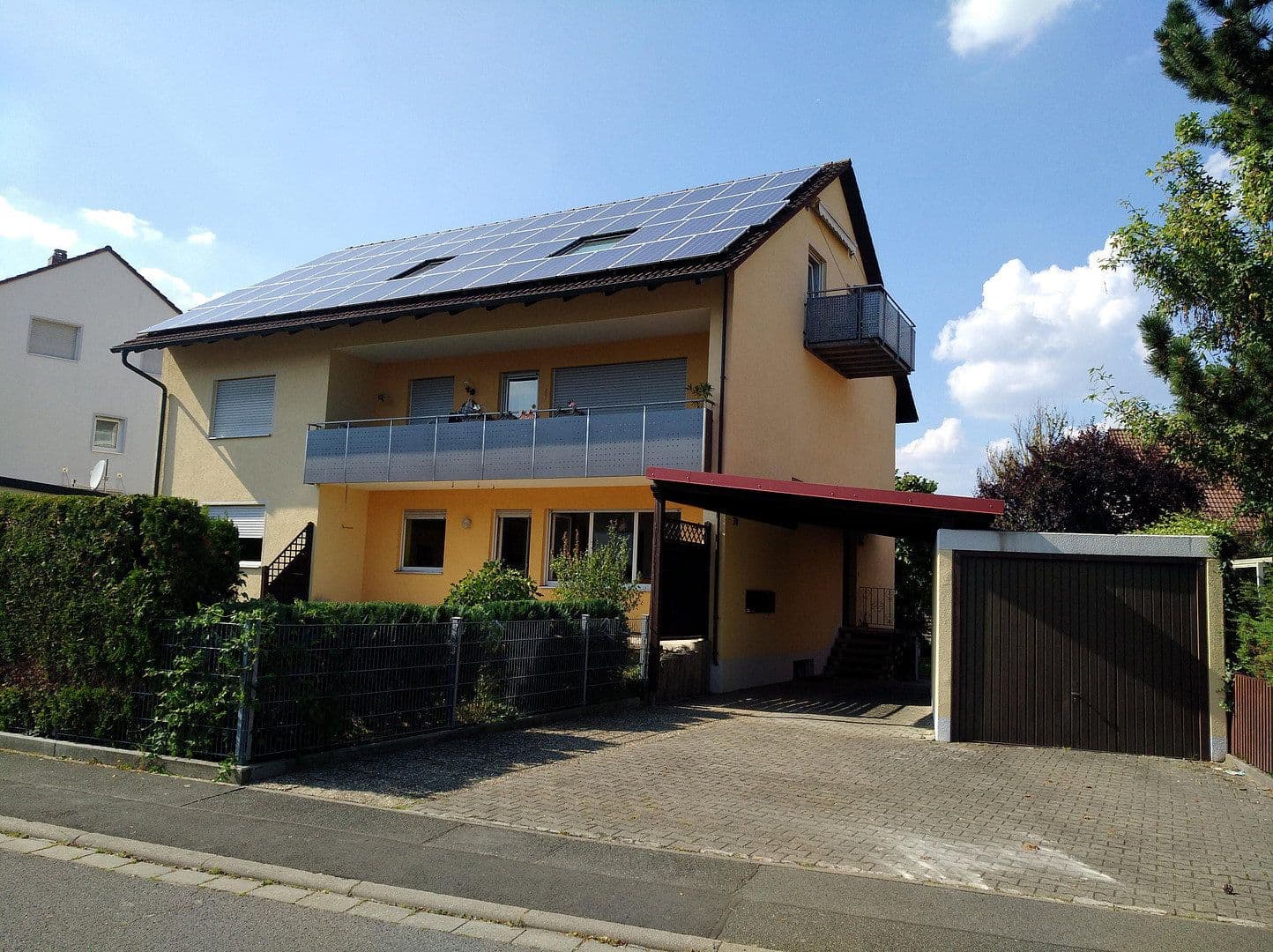 Prenájom bytu 4-izbový 110 m², Franzensbader Str. 70, Höchstadt an der Aisch, Bavorsko Prenájom bytu 4-izbový 110 m², Franzensbader Str. 70, Höchstadt an der Aisch, Bavorsko