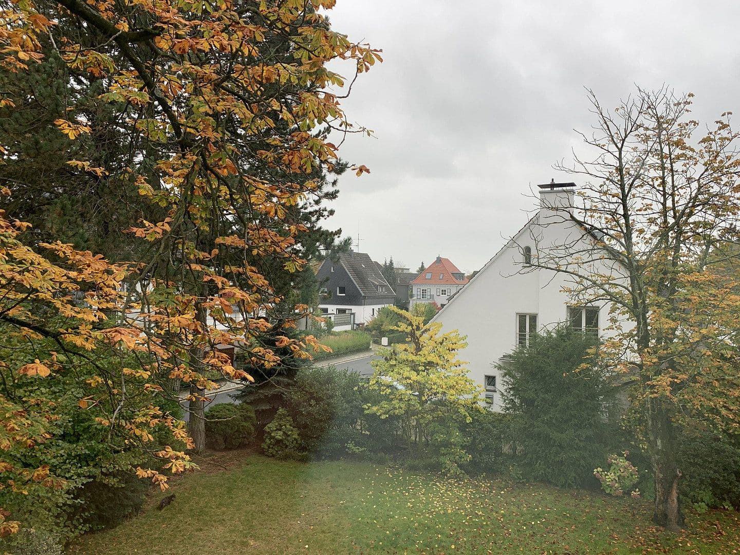 Predaj domu 320 m², pozemek 994 m², Mülheim, Severné Porýnie - Westfálsko Predaj domu 320 m², pozemek 994 m², Mülheim, Severné Porýnie - Westfálsko