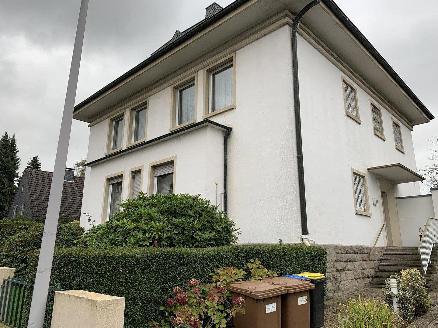 Predaj domu 320 m², pozemek 994 m², Mülheim, Severné Porýnie - Westfálsko Predaj domu 320 m², pozemek 994 m², Mülheim, Severné Porýnie - Westfálsko