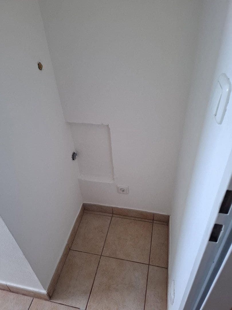 Predaj bytu 2-izbový 54 m², Geisinger Steig 11, Fürstenfeldbruck, Bavorsko Predaj bytu 2-izbový 54 m², Geisinger Steig 11, Fürstenfeldbruck, Bavorsko