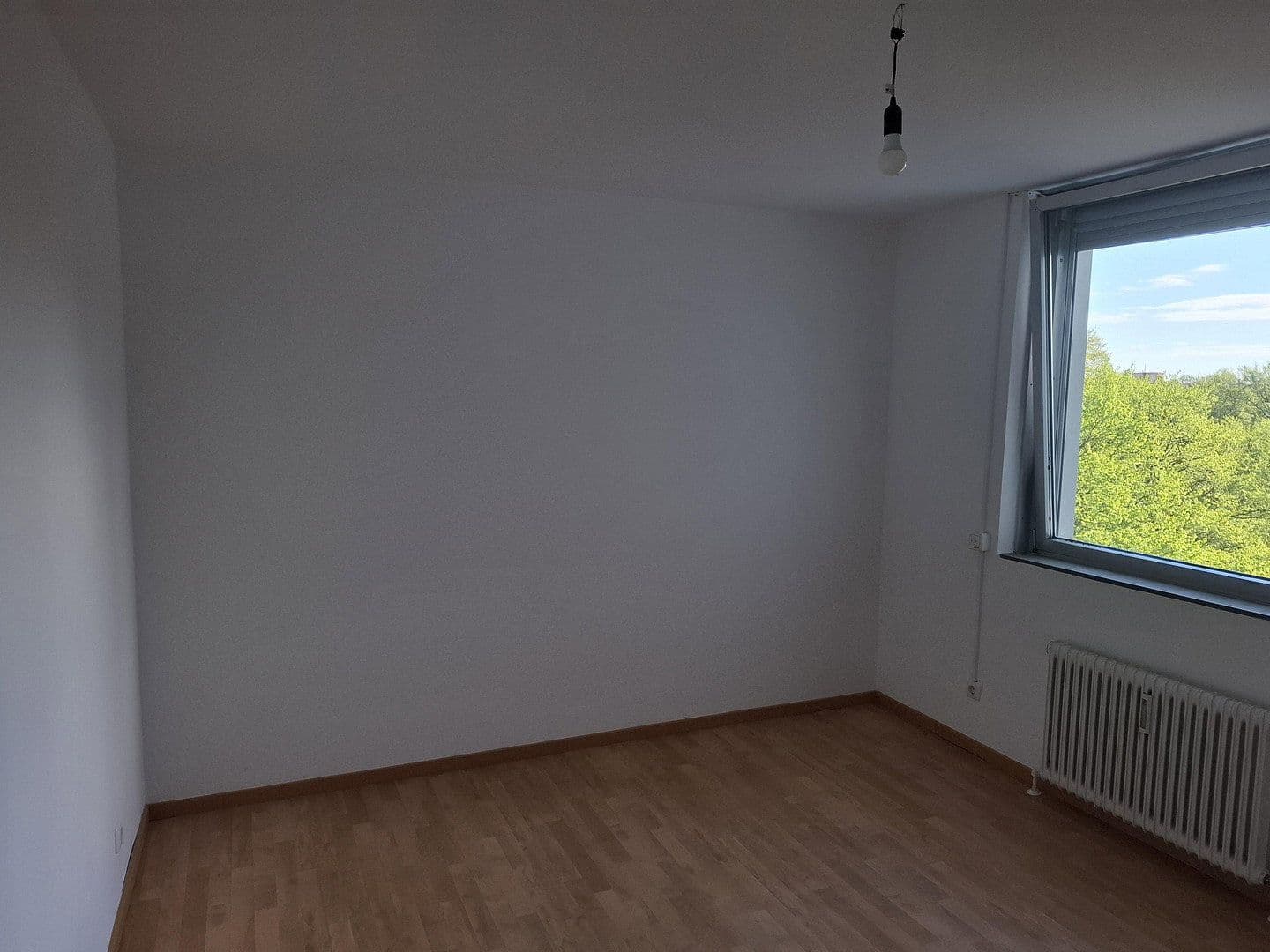 Predaj bytu 2-izbový 54 m², Geisinger Steig 11, Fürstenfeldbruck, Bavorsko Predaj bytu 2-izbový 54 m², Geisinger Steig 11, Fürstenfeldbruck, Bavorsko