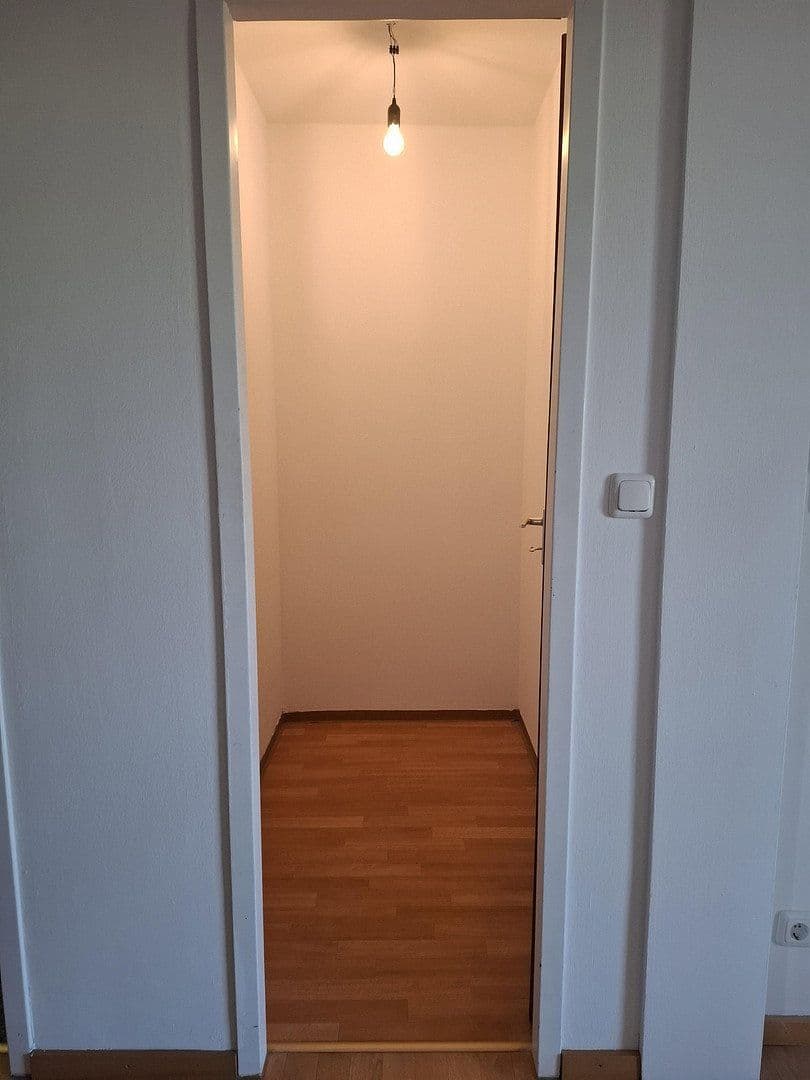 Predaj bytu 2-izbový 54 m², Geisinger Steig 11, Fürstenfeldbruck, Bavorsko Predaj bytu 2-izbový 54 m², Geisinger Steig 11, Fürstenfeldbruck, Bavorsko