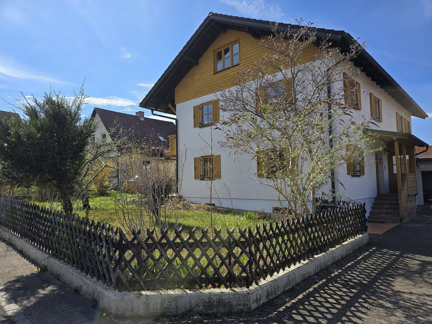 Predaj domu 210 m², pozemek 714 m², Taufkirchen (Vils), Bavorsko Predaj domu 210 m², pozemek 714 m², Taufkirchen (Vils), Bavorsko