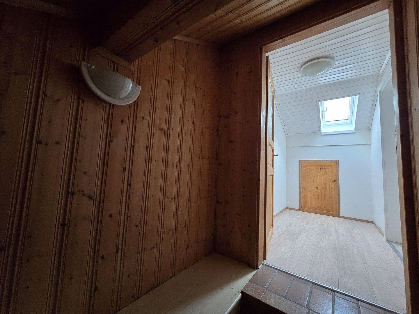 Predaj domu 210 m², pozemek 714 m², Taufkirchen (Vils), Bavorsko Predaj domu 210 m², pozemek 714 m², Taufkirchen (Vils), Bavorsko