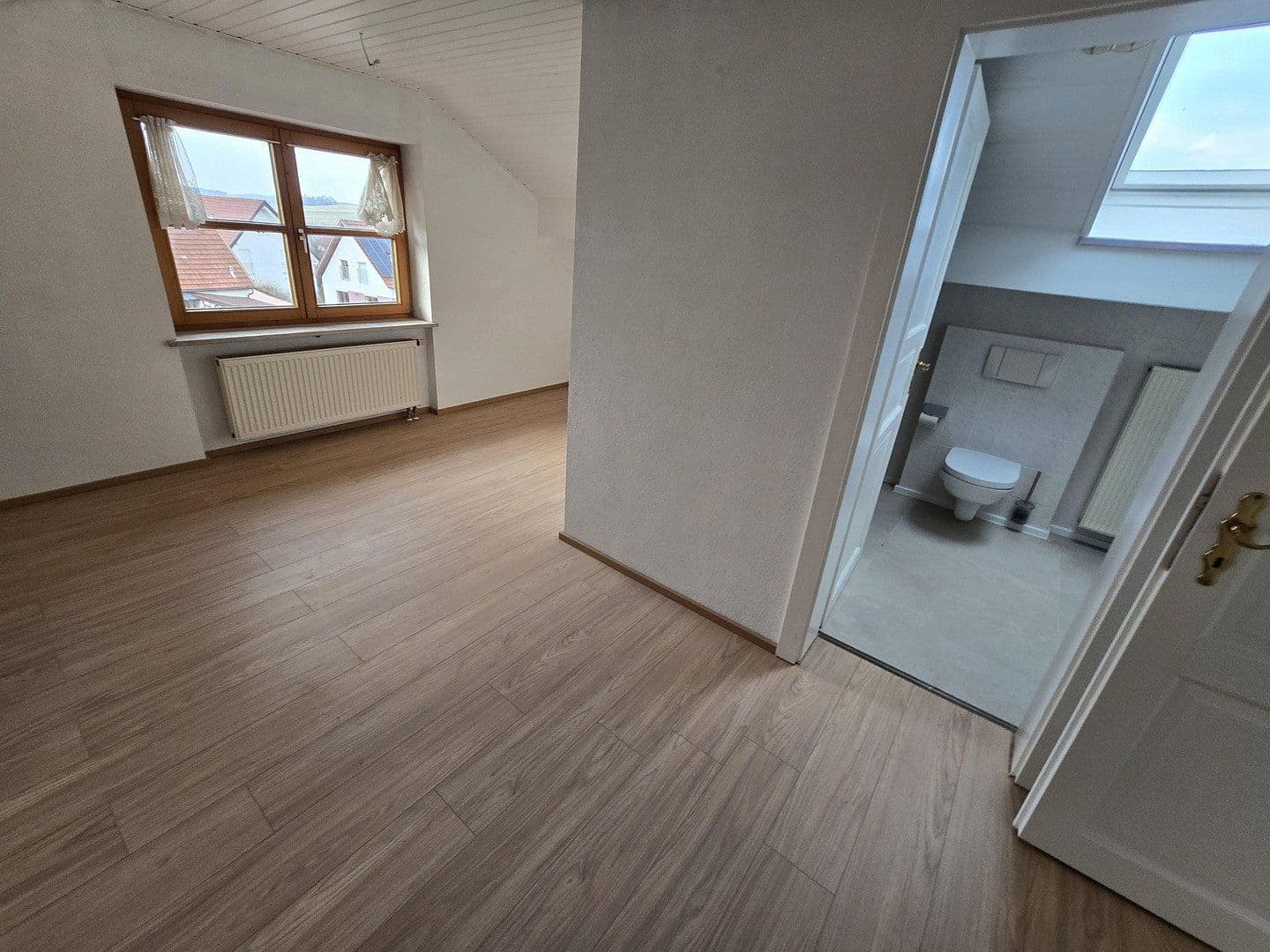 Predaj domu 210 m², pozemek 714 m², Taufkirchen (Vils), Bavorsko Predaj domu 210 m², pozemek 714 m², Taufkirchen (Vils), Bavorsko