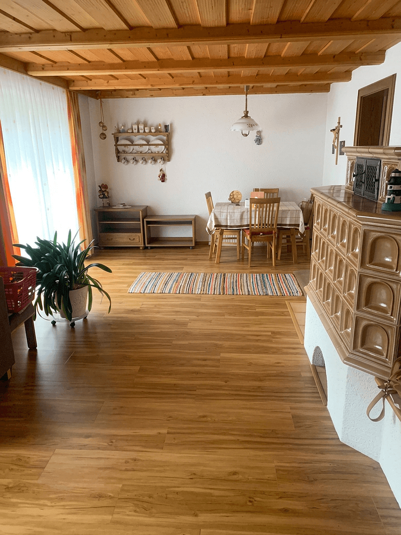 Predaj domu 200 m², pozemek 1.050 m², Hohenau, Bavorsko Predaj domu 200 m², pozemek 1.050 m², Hohenau, Bavorsko