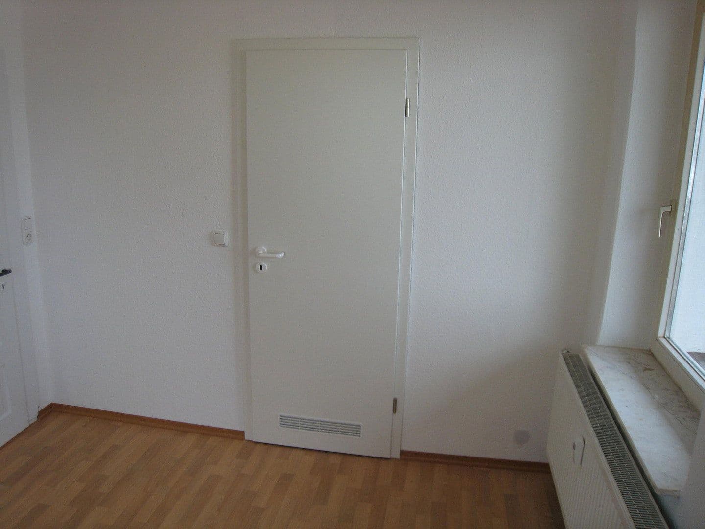 Prenájom bytu 2-izbový 36 m², Poppenhausen (Wasserkuppe), Hesensko Prenájom bytu 2-izbový 36 m², Poppenhausen (Wasserkuppe), Hesensko