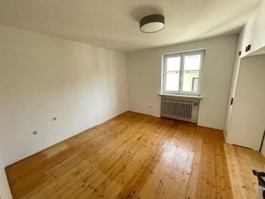 Predaj domu 140 m², pozemek 819 m², Rosenstrasse 5, Maisach, Bavorsko Predaj domu 140 m², pozemek 819 m², Rosenstrasse 5, Maisach, Bavorsko