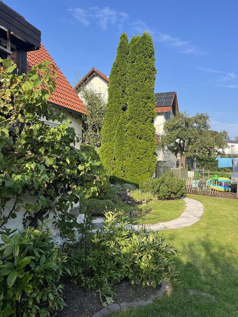 Predaj domu 140 m², pozemek 819 m², Rosenstrasse 5, Maisach, Bavorsko Predaj domu 140 m², pozemek 819 m², Rosenstrasse 5, Maisach, Bavorsko