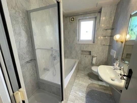 Predaj domu 140 m², pozemek 819 m², Rosenstrasse 5, Maisach, Bavorsko Predaj domu 140 m², pozemek 819 m², Rosenstrasse 5, Maisach, Bavorsko