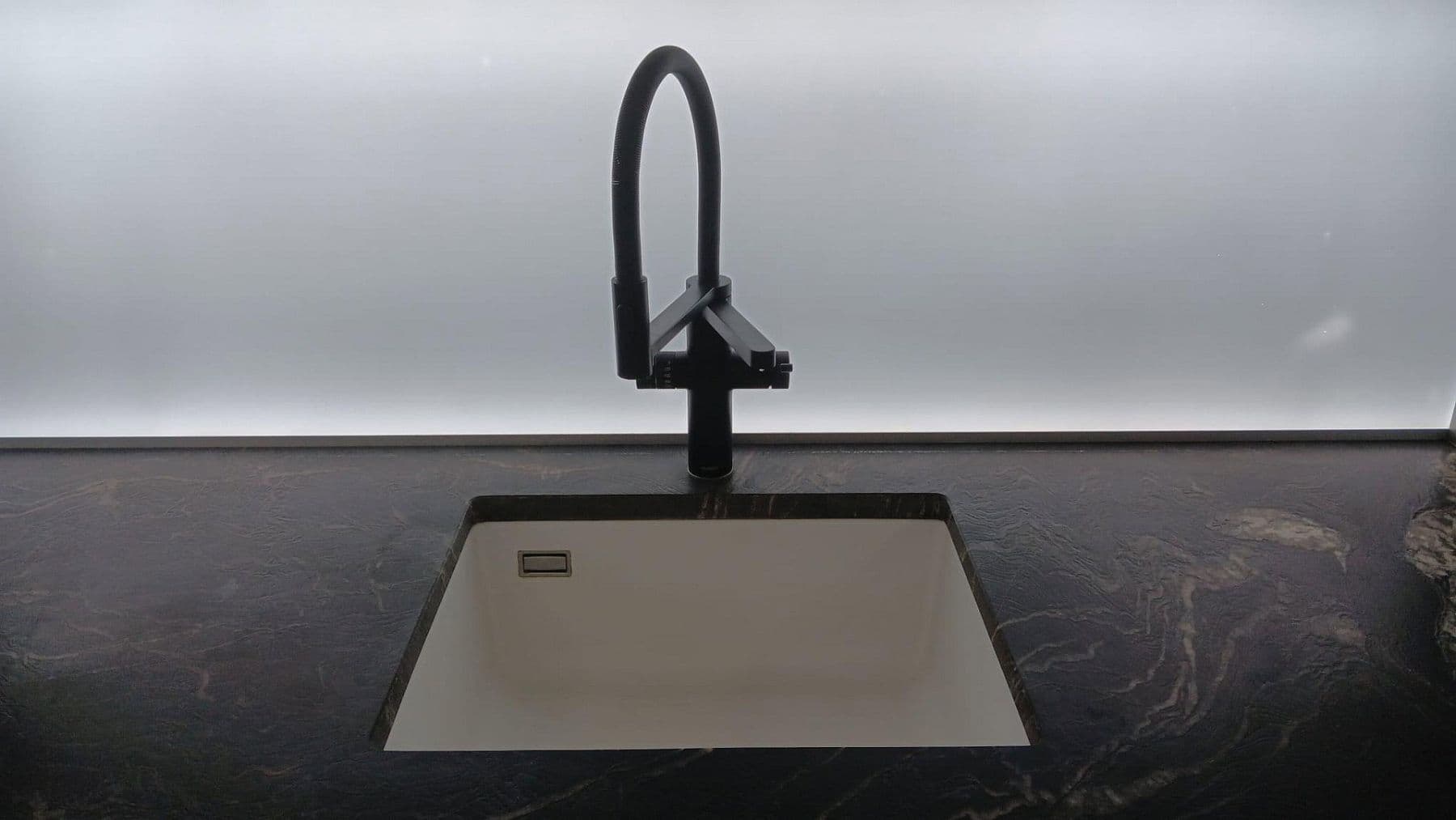 Prenájom bytu 3-izbový 94 m², Amerstorfferstr. 29, München, Bavorsko Prenájom bytu 3-izbový 94 m², Amerstorfferstr. 29, München, Bavorsko