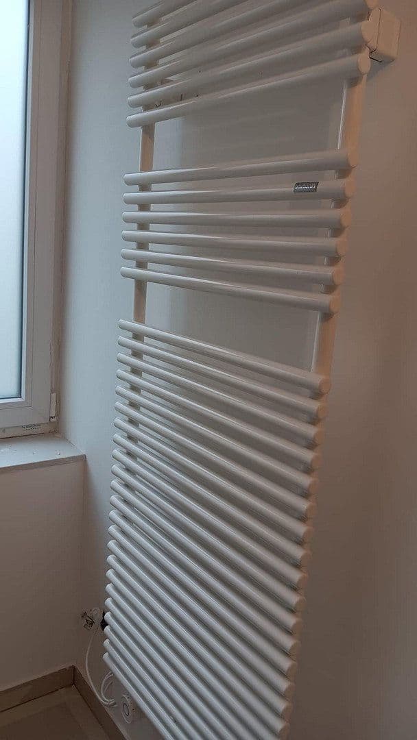 Prenájom bytu 3-izbový 94 m², Amerstorfferstr. 29, München, Bavorsko Prenájom bytu 3-izbový 94 m², Amerstorfferstr. 29, München, Bavorsko