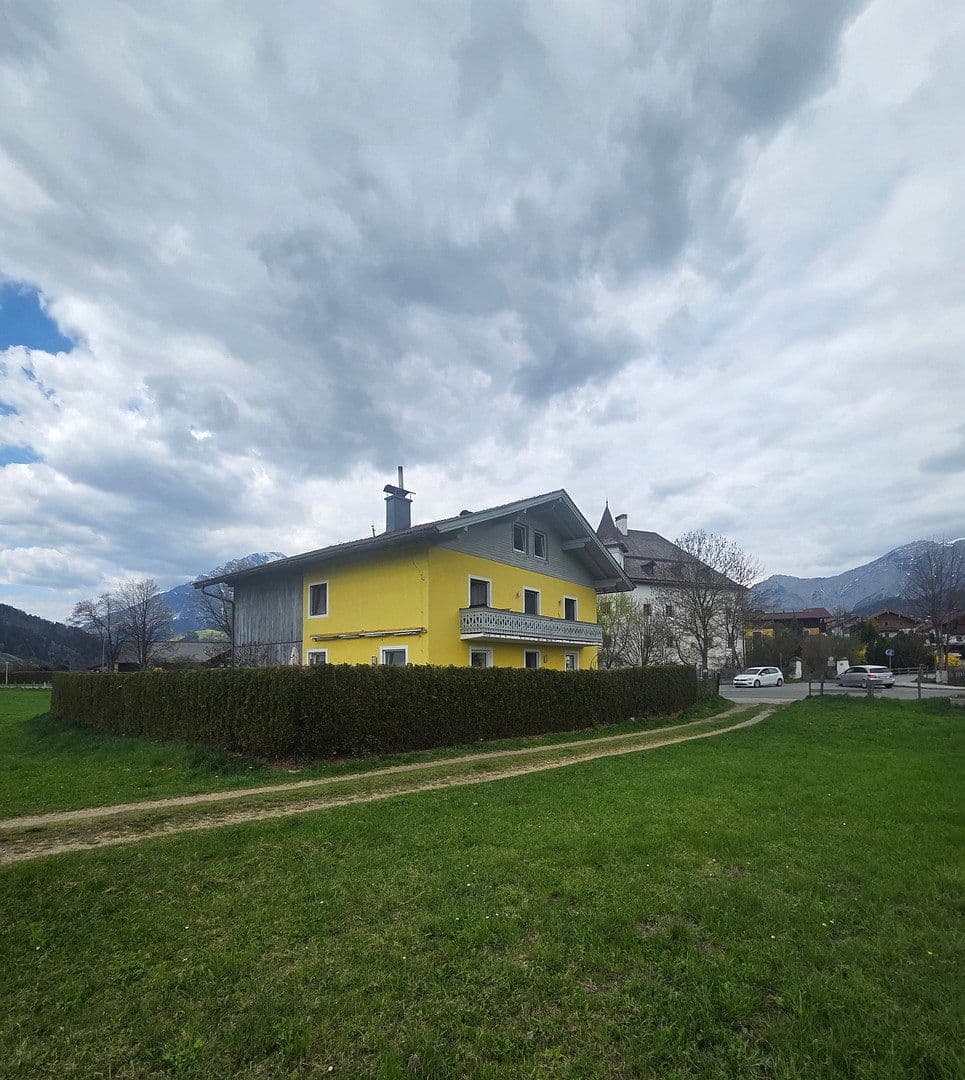 Predaj domu 220 m², pozemek 553 m², Saalfelden am Steinernen Meer, Salzbursko Predaj domu 220 m², pozemek 553 m², Saalfelden am Steinernen Meer, Salzbursko