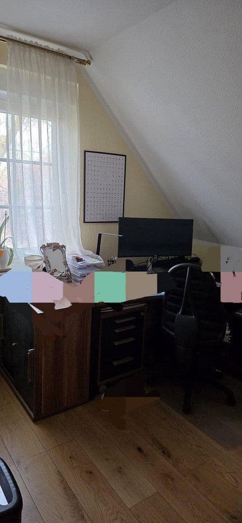 Predaj domu 134 m², pozemek 487 m², Falkensee, Brandenbursko Predaj domu 134 m², pozemek 487 m², Falkensee, Brandenbursko