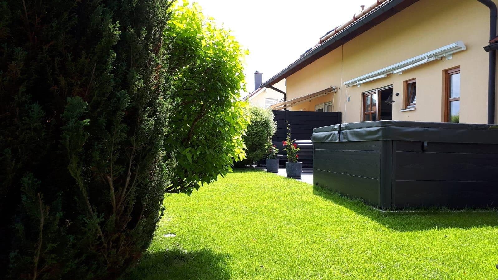 Predaj domu 110 m², pozemek 363 m², Lehmgrubenweg 13, Germaringen, Bavorsko Predaj domu 110 m², pozemek 363 m², Lehmgrubenweg 13, Germaringen, Bavorsko