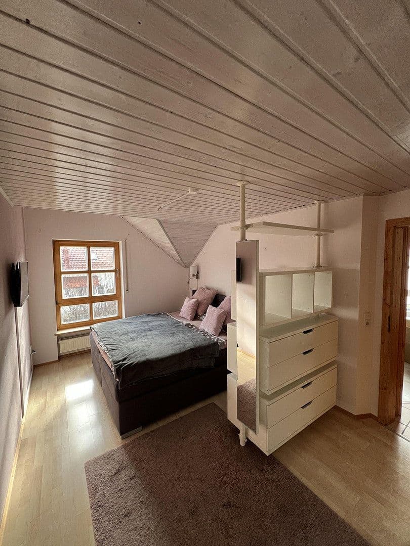 Predaj domu 110 m², pozemek 363 m², Lehmgrubenweg 13, Germaringen, Bavorsko Predaj domu 110 m², pozemek 363 m², Lehmgrubenweg 13, Germaringen, Bavorsko