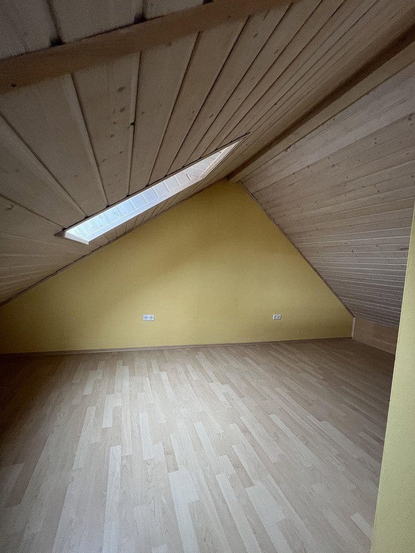 Predaj domu 110 m², pozemek 363 m², Lehmgrubenweg 13, Germaringen, Bavorsko Predaj domu 110 m², pozemek 363 m², Lehmgrubenweg 13, Germaringen, Bavorsko