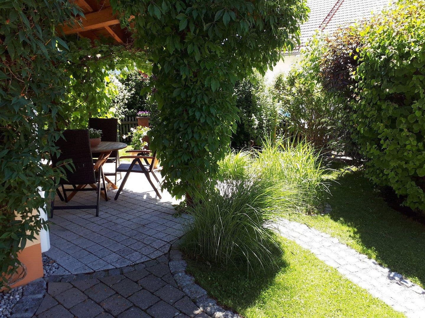 Predaj domu 110 m², pozemek 363 m², Lehmgrubenweg 13, Germaringen, Bavorsko Predaj domu 110 m², pozemek 363 m², Lehmgrubenweg 13, Germaringen, Bavorsko