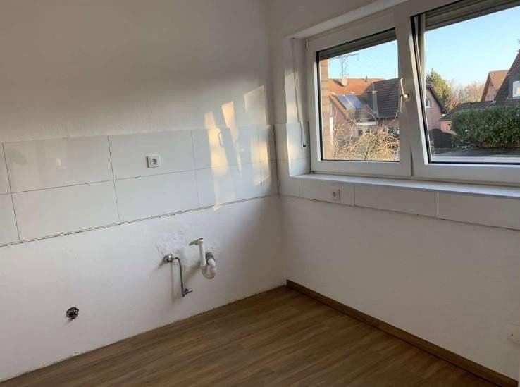 Prenájom bytu 3-izbový 75 m², Brücke 45, Neuss, Severné Porýnie - Westfálsko Prenájom bytu 3-izbový 75 m², Brücke 45, Neuss, Severné Porýnie - Westfálsko